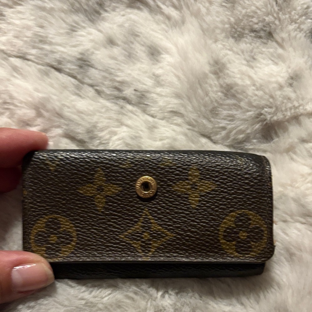 Louis Vuitton Classic Monogram Key Holder